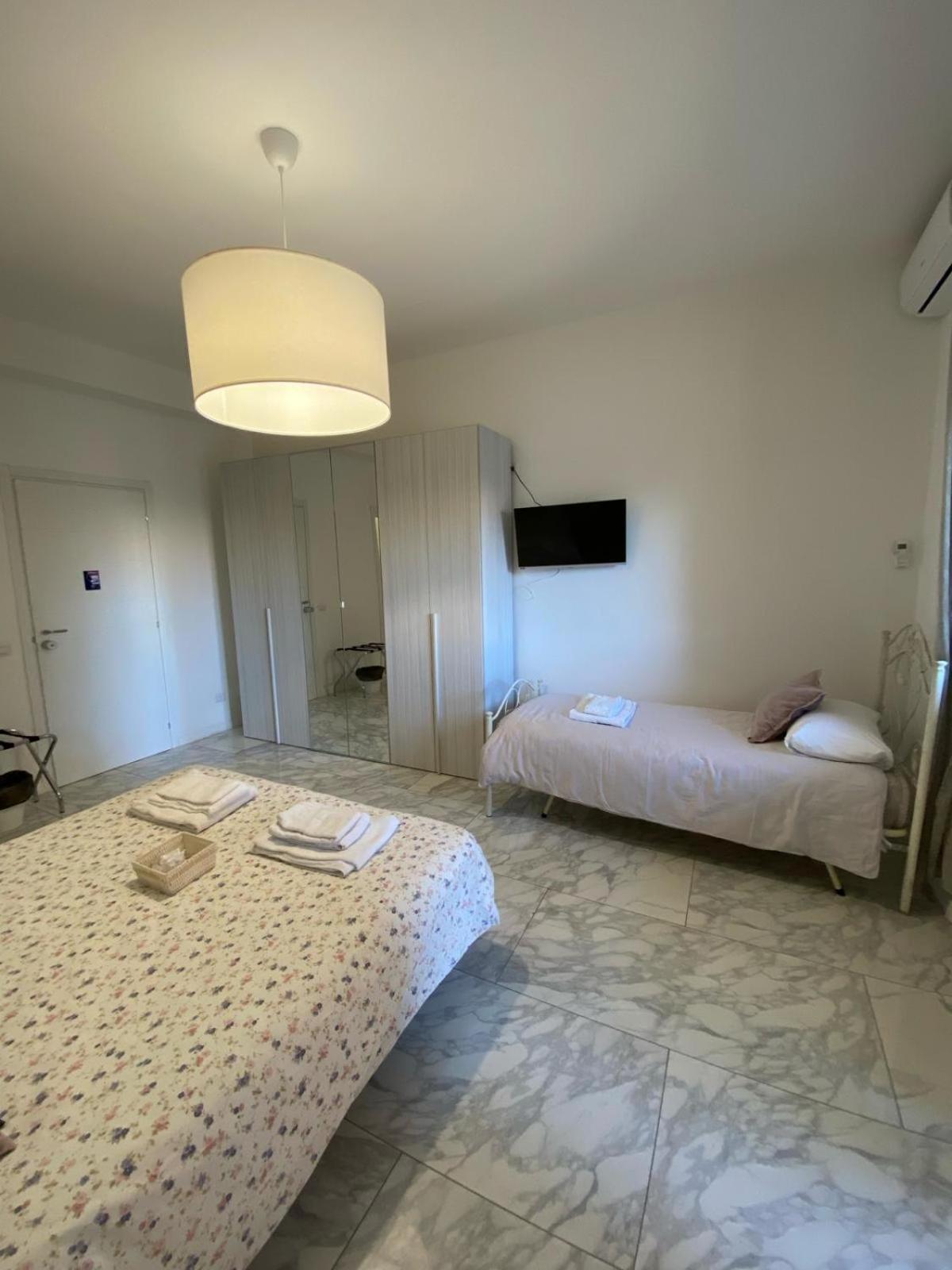 Ennio Rooms 巴里 外观 照片